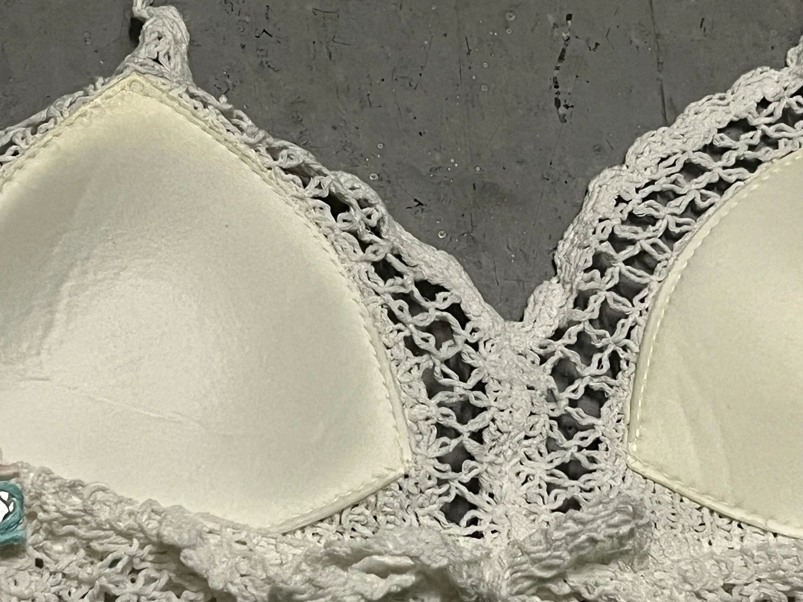 Top de crochê com contas e bolinhas – photo 18